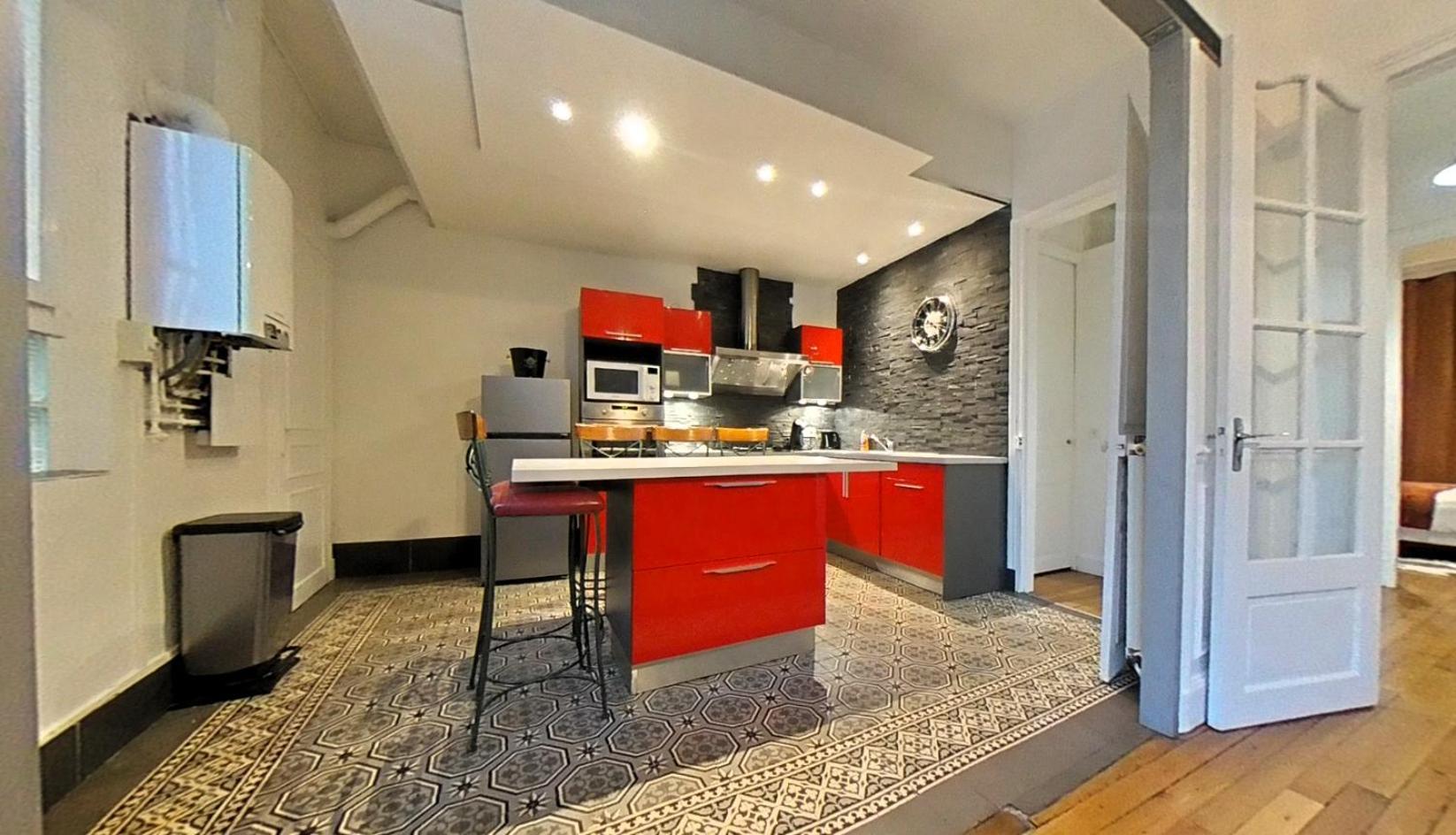 Appartement Tout Equipe - Centre-Ville Epernay Exterior photo